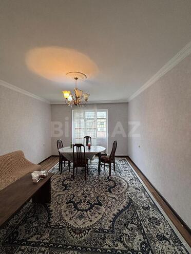 Продаётся 2-комн. вторичка 65 м², photo 1 from 19