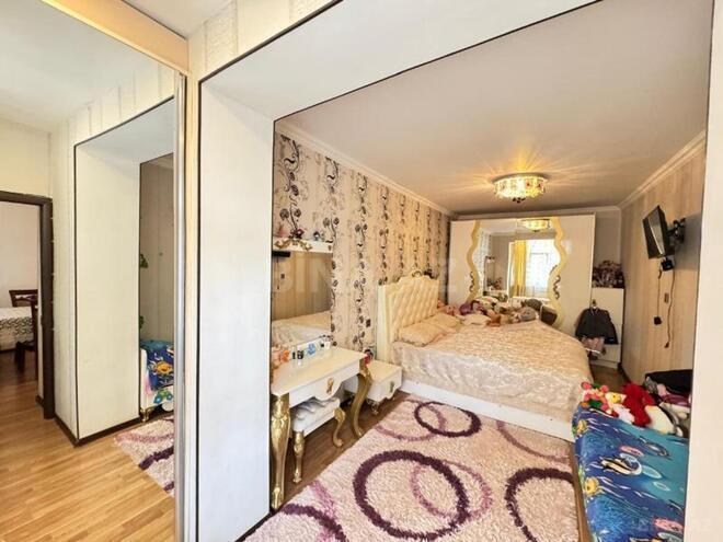 Satılır 4 otaqlı köhnə tikili 110 m², Xalqlar Dostluğu m., photo 8 from 20