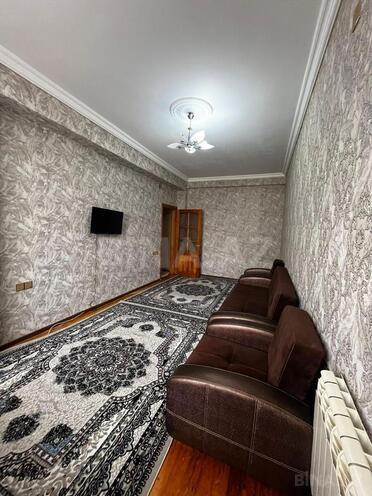 Сдаётся 2-комн. новостройка 59 м², м. Иншаатчылар, photo 1 from 10
