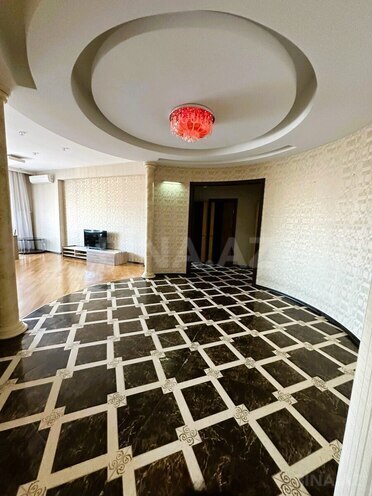 Сдаётся 4-комн. новостройка 147 м², м. 20 января, photo 9 from 16