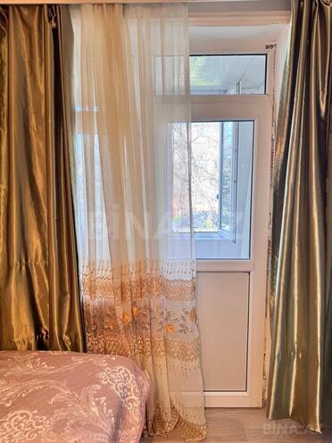 Продаётся 1-комн. вторичка 30 м², м. Кара Караев, photo 8 from 13