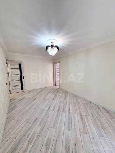 Продаётся 2-комн. вторичка 55 м², м. Нефтчиляр, photo 3 from 14