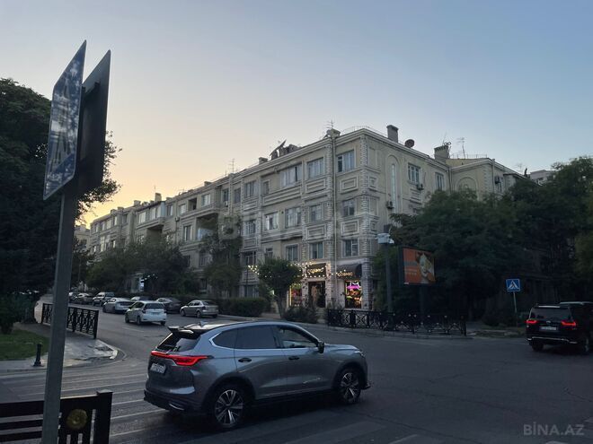 Satılır 3 otaqlı köhnə tikili 80 m², Nəsimi r., photo 6 from 17