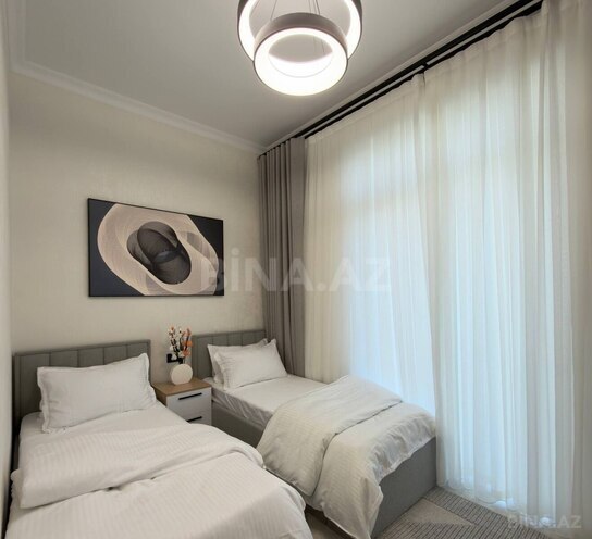 Сдаётся 3-комн. новостройка 130 м², м. 8 ноября, photo 9 from 12