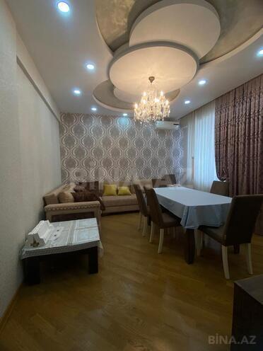 Сдаётся 2-комн. новостройка 64 м², м. Мемар Аджеми, photo 1 from 8