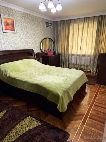 Продаётся 3-комн. вторичка 70 м², м. Нефтчиляр, photo 5 from 15