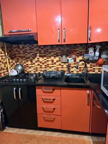 Продаётся 3-комн. вторичка 70 м², м. Нефтчиляр, photo 9 from 15