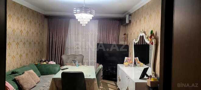 Satılır 3 otaqlı köhnə tikili 75 m², Qara Qarayev m., photo 1 from 7