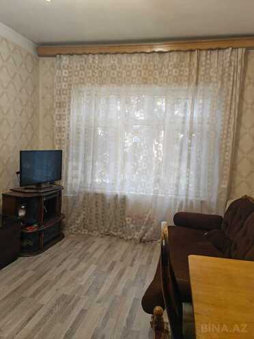 Продаётся 2-комн. вторичка 65 м², пос. Ази Асланова, photo 1 from 14
