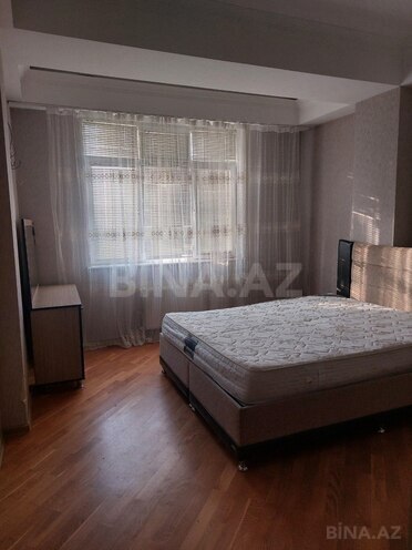 Сдаётся 3-комн. новостройка 120 м², м. Ази Асланов, photo 12 from 24
