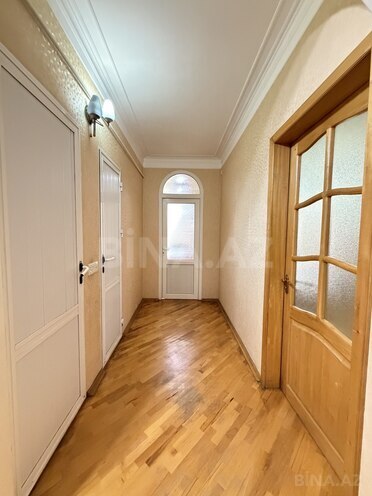 Satılır 3 otaqlı köhnə tikili 85 m², Bakıxanov q., photo 10 from 19
