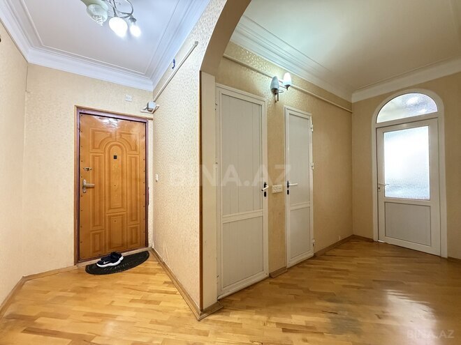 Satılır 3 otaqlı köhnə tikili 85 m², Bakıxanov q., photo 11 from 19