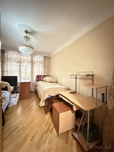 Satılır 3 otaqlı köhnə tikili 85 m², Bakıxanov q., photo 12 from 19