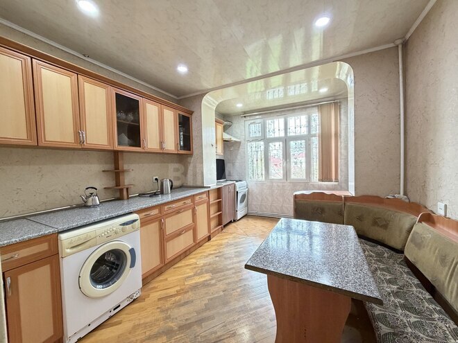 Satılır 3 otaqlı köhnə tikili 85 m², Bakıxanov q., photo 13 from 19