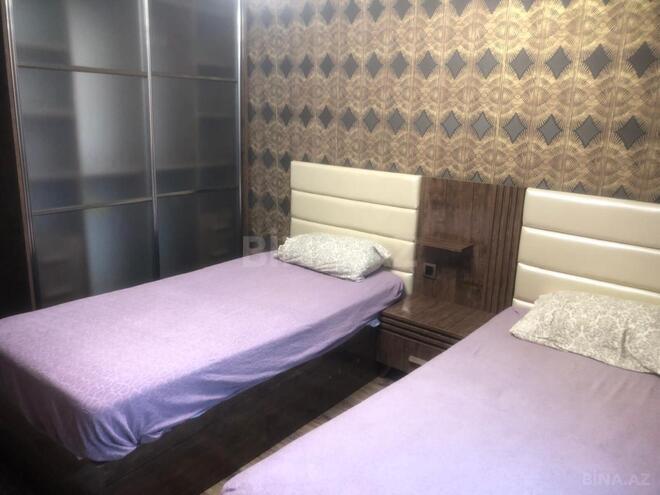 Сдаётся 3-комн. новостройка 80 м², м. Нариман Нариманов, photo 1 from 7