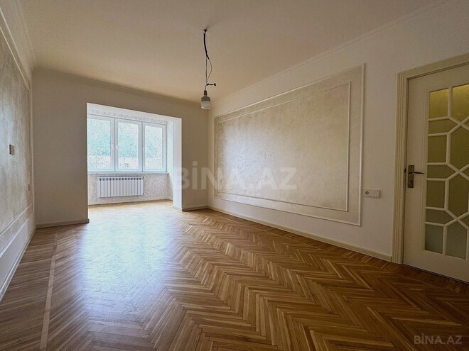 Продаётся 3-комн. вторичка 75 м², м. Ичеришехер, photo 3 from 14