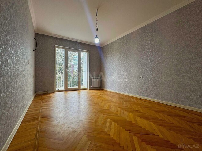 Продаётся 3-комн. вторичка 75 м², м. Ичеришехер, photo 8 from 14