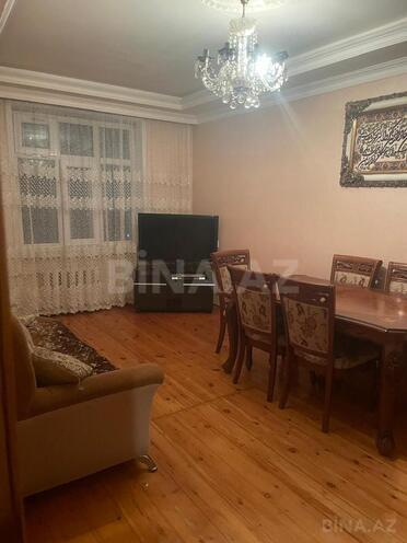 Сдаётся 3-комн. вторичка 65 м², м. Ахмедлы, photo 1 from 12