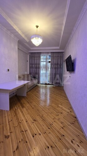 Продаётся 3-комн. новостройка 58 м², Абшеронcкий  р., photo 1 from 11
