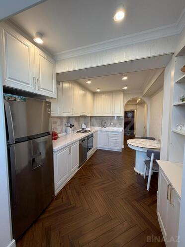 Продаётся 2-комн. новостройка 73 м², м. Элмляр Академиясы, photo 11 from 16