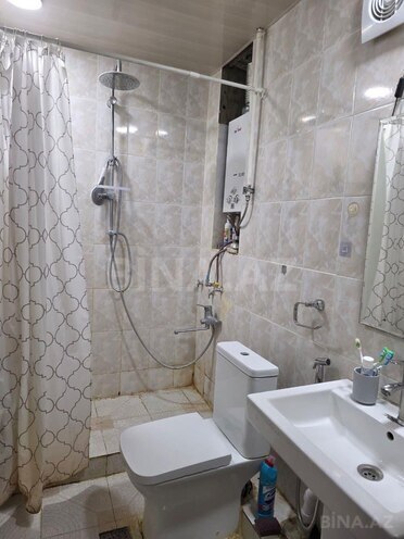 Сдаётся 3-комн. вторичка 70 м², м. Кара Караев, photo 13 from 14