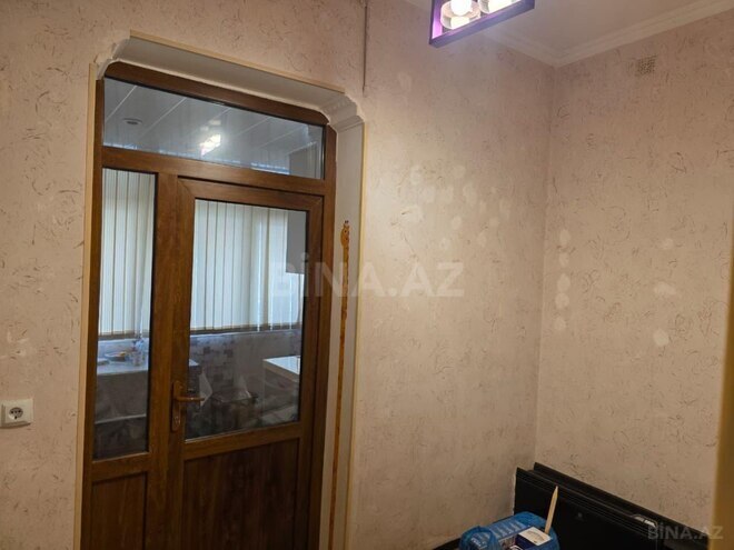 Сдаётся 3-комн. вторичка 70 м², м. Кара Караев, photo 9 from 14