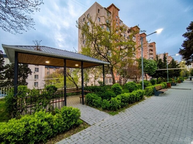 Продаётся 1-комн. вторичка 35 м², м. Ахмедлы, photo 1 from 13