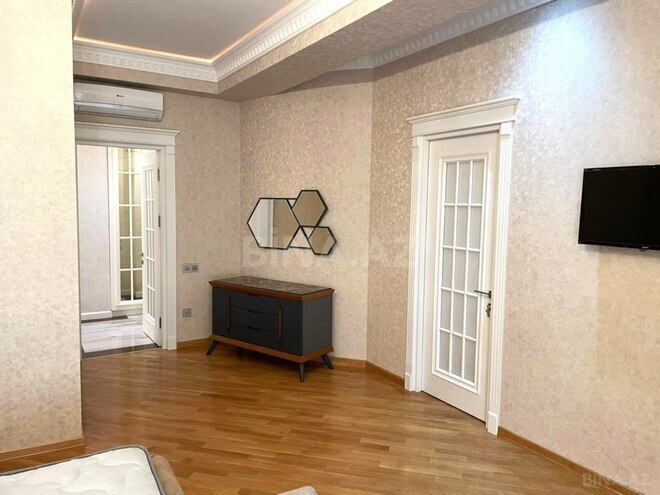 Сдаётся 4-комн. новостройка 202 м², м. Шах Исмаил Хатаи, photo 10 from 19