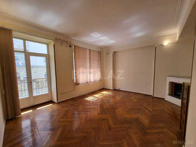 Продаётся 3-комн. вторичка 103 м², м. Сахил, photo 5 from 19