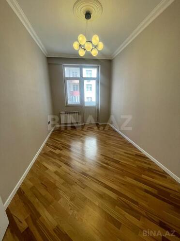 Сдаётся 3-комн. новостройка 110 м², м. Ази Асланов, photo 4 from 10