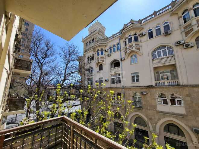 Продаётся 3-комн. вторичка 103 м², м. Сахил, photo 18 from 19