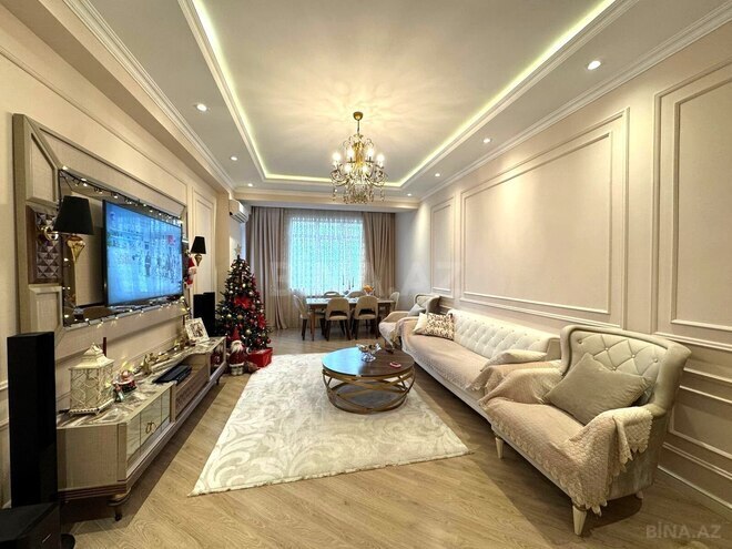 Продаётся 2-комн. новостройка 110 м², м. Гянджлик, photo 1 from 15