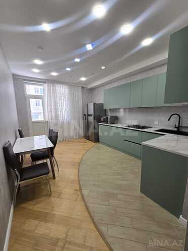 Сдаётся 3-комн. новостройка 130 м², м. Элмляр Академиясы, photo 4 from 19