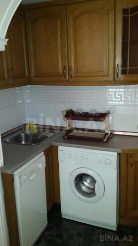 İcarəyə verilir 2 otaqlı köhnə tikili 70 m², Sahil m., photo 4 from 21