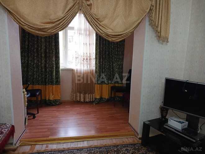 Продаётся 3-комн. вторичка 70 м², Абшеронcкий  р., photo 6 from 16
