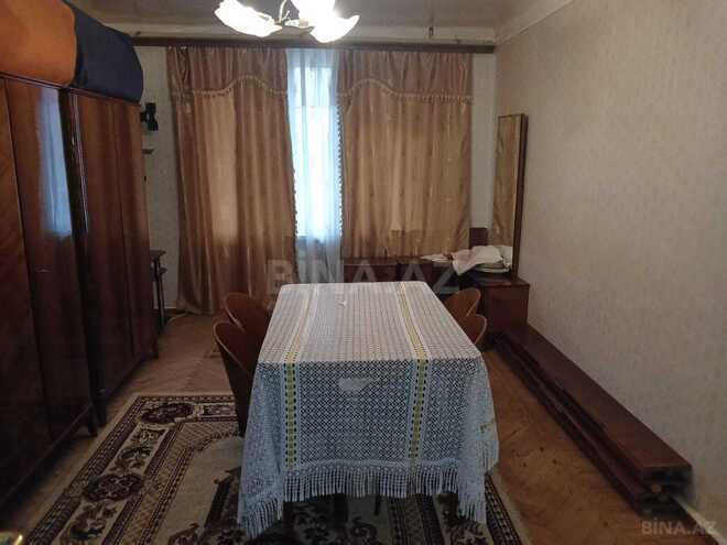Продаётся 3-комн. вторичка 70 м², Абшеронcкий  р., photo 8 from 16
