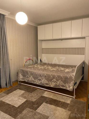 Продаётся 2-комн. вторичка 50 м², м. Низами, photo 8 from 18