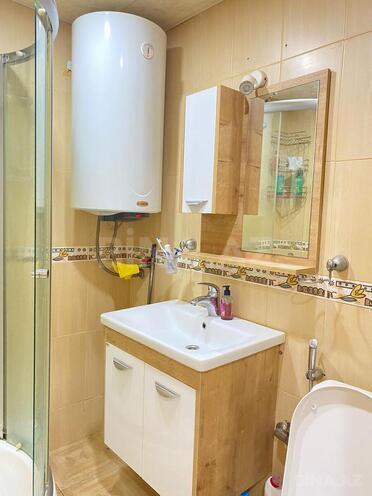 Продаётся 2-комн. вторичка 50 м², м. Низами, photo 16 from 18