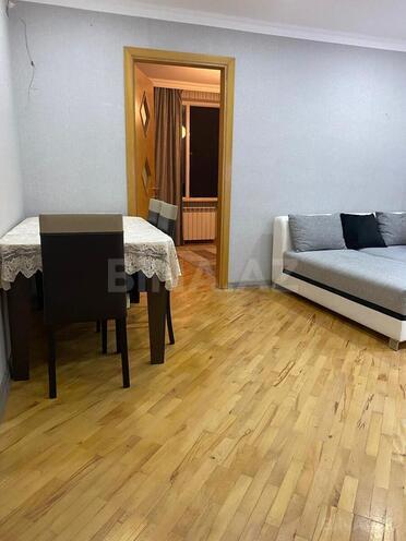 Продаётся 2-комн. вторичка 50 м², м. Низами, photo 4 from 18