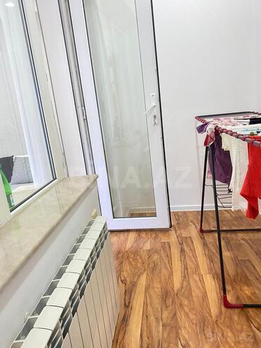 Продаётся 2-комн. вторичка 50 м², м. Низами, photo 14 from 18