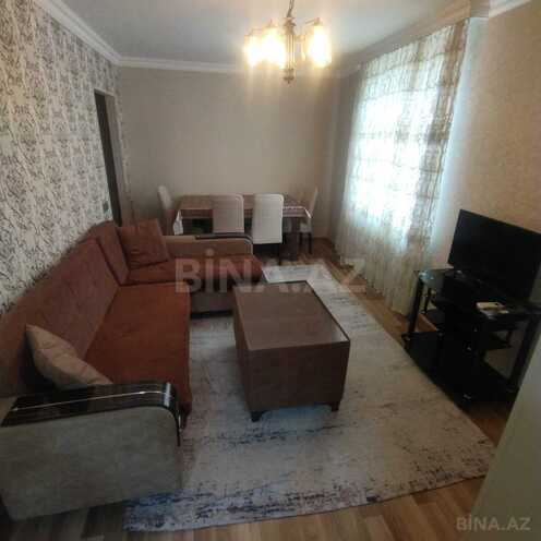 Сдаётся 2-комн. вторичка 50 м², м. Иншаатчылар, photo 1 from 16