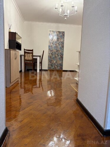 Продаётся 2-комн. вторичка 40 м², м. Иншаатчылар, photo 5 from 9