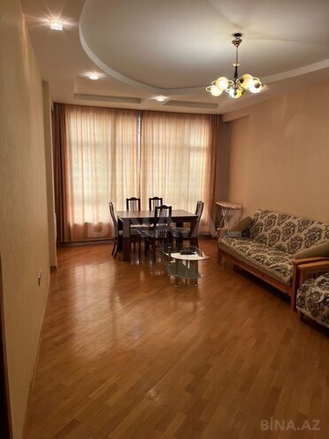 Сдаётся 3-комн. новостройка 120 м², м. Нариман Нариманов, photo 1 from 10