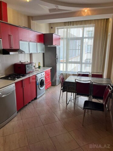 Сдаётся 3-комн. новостройка 120 м², м. Нариман Нариманов, photo 4 from 10