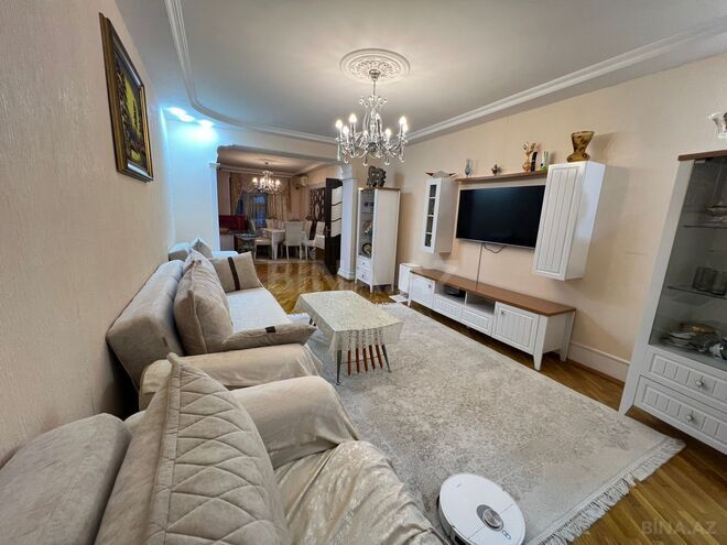 Продаётся 3-комн. вторичка 101 м², пос. Бакиханова, photo 3 from 32