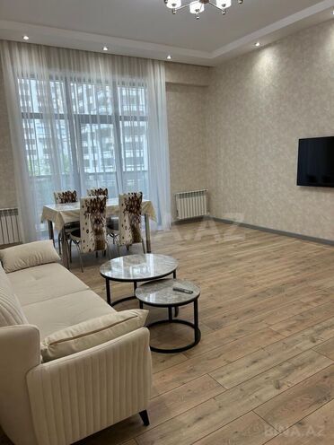 Сдаётся 2-комн. новостройка 90 м², Насиминский  р., photo 4 from 17