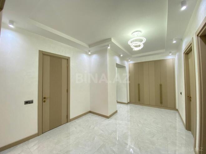 Сдаётся 3-комн. новостройка 148 м², м. 8 ноября, photo 9 from 26