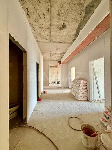 Продаётся 4-комн. новостройка 167 м², м. Кара Караев, photo 1 from 13