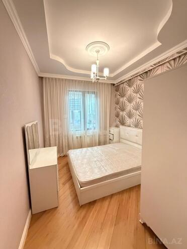 Сдаётся 2-комн. новостройка 60 м², м. Нефтчиляр, photo 3 from 10