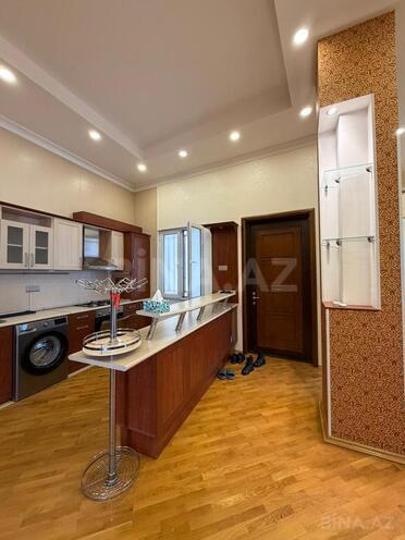 İcarəyə verilir 3 otaqlı köhnə tikili 118 m², Sahil m., photo 14 from 24